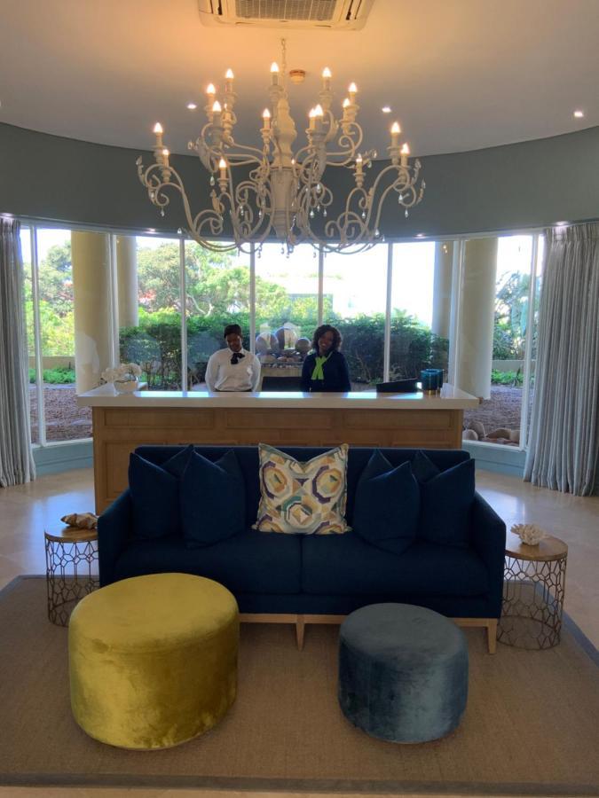 702 Oyster Schelles Appartement Durban Buitenkant foto